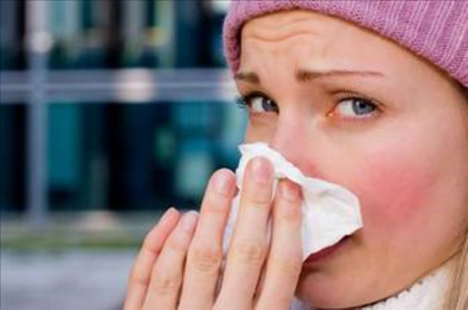Souk algnl ya da grip mikrobundan uzak durmak iin hapran ya da ksren bir kiiden uzak durmaya aln.