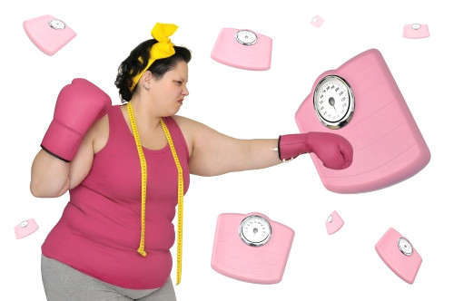 � Takviyeler: Her g�n, bir multivitamin al�n (kaps�l� ikiye b�lerek g�nde iki kere alman�z daha iyi olacakt�r). Besinler ve multivitamin yoluyla toplam 1200 miligram kalsiyum, 600 IU (uluslararas� birim) D Vitamini, 400 miligram magnezyum, ve 300 miligram Pantotenik asit (vitamin B5) alman�z gerekir. Ayr�ca her g�n, Omega-3 ya� asitleri i�in 2 graml�k saf bal�k ya�� ve yar�m �ay ka���� tar��n t�ketin. Haftada 10 yemek ka���� pi�mi� domates veya pi�mi� domates sosu t�ketmeye �al���n.
 