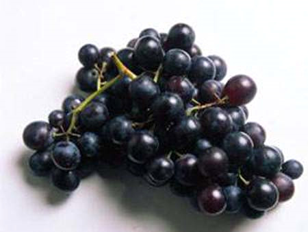 �nsanlar sizinle beraberken s�k�lm�yor; ��nk� onlara �nerecek �ok �eyiniz var.
