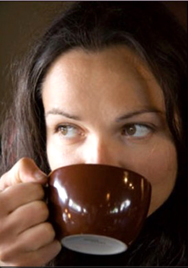 Safra talar: Kadn vcudu erkee kyasla iki kat daha fazla safra ta retiyor. Gnde drt bardak kahve ien kadnlarn imeyenlere oranla yzde 25 daha az safra tandan ikayet ettii kantland.