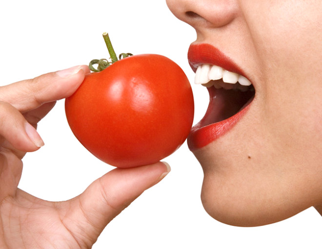 4- Kalbi hastalklara kar koruyan likopen maddesi domatesin %85