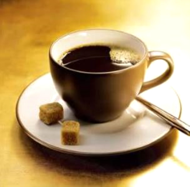 Dourganlk - Kafeinin dourganl olumsuz ynde etkiledii biliniyor. Gnde  fincan veya daha fazla kahve imek, kadnn dourganlk orann azaltyor. nk ar miktarda kafein tketimi yumurtlamay olumsuz etkiliyor. Bu konuda arpc bir baka sonu ise, Brezilya