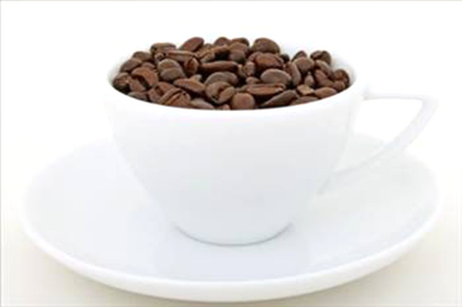 Kafein ise adenozin maddesine direnir ve resptrleri bloke eder. Bylece daha uzun sre uyank kalrsnz.