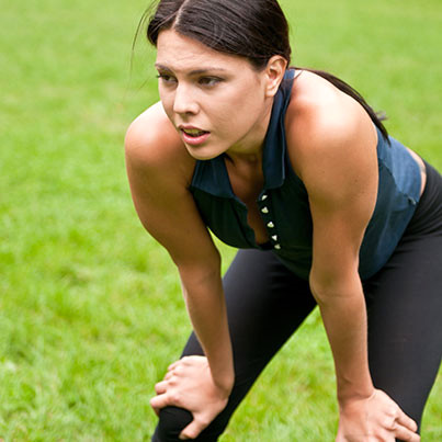 Ter At�n!
Kafan�z� s�rekli ayr�l��a ve muhtemel ki�iyi d���nmeye takmaman�z i�in; kendinizi birazc�k yorman�z gerekecek! Bir spor salonuna yaz�l�n ve zumba derslerine kat�l�n! Hem e�lenip, hem g�zelle�eceksiniz! Ayr�ca spor kendinizi iyi hissettirece�inden, �z�lmek i�in pek de f�rsat�n�z kalmayacak, bize g�venin! 
