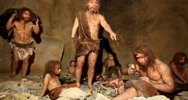 Neandertalleri yok mu ettik?: 
Gnmzden 200 bin ila 28 bin yl nce yaam olan insan tr Neandertallerin yok oluu modern insann atas olan Homo Sapienslere balanyor. Homo Sapiens