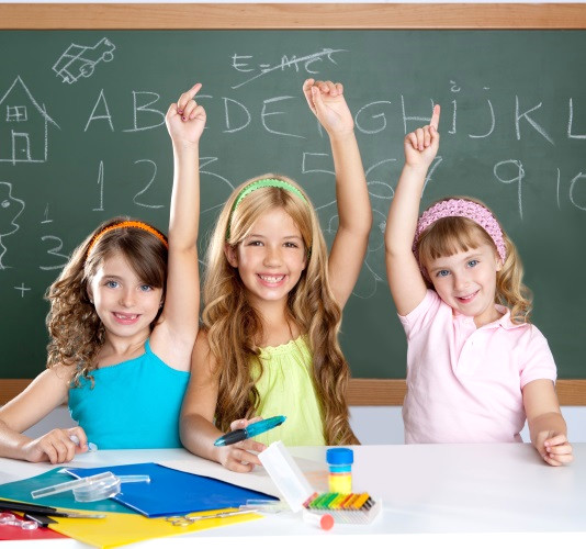  Zeka testleri gerek duyulmad��� takdirde kullan�lmamal�d�r. �ocuklar do�duklar� andan itibaren, geli�im s�re�lerinde y�ksek ya da d���k seviyede zeka belirtileri g�sterebilir.