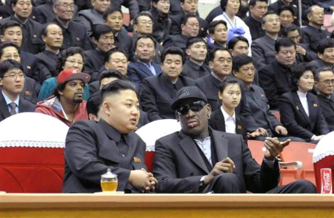 28 ubat 2013, Kuzey Kore: Eski NBA yldz Dennis Rodman ve Kuzey Kore lideri Kim Jong-un, Pyongyang