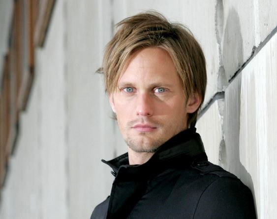 Alexander Skarsgard.
