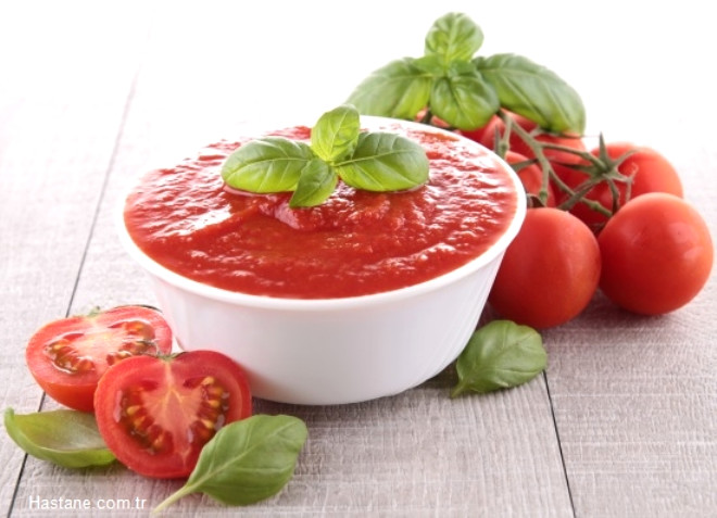 Sala yerine, konservelenmi btn domates: Birok hazr domates salasnda fazla oranda eker vardr. Bu oran bir bardak lde 14 grama kadar kabilir. Bunun yerine, ezilmi btn domates konserveleri kullanarak kendi sosunuzu hazrlayabilirsiniz. Bir bardak lde 6 gram eker vardr.
