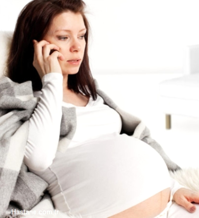 Uzun telefon grmeleri gebelik ncesi dnemde kadnn hamile kalma srecini olumsuz etkiliyor. te bebeklerde grlen radyasyonun etkileri...