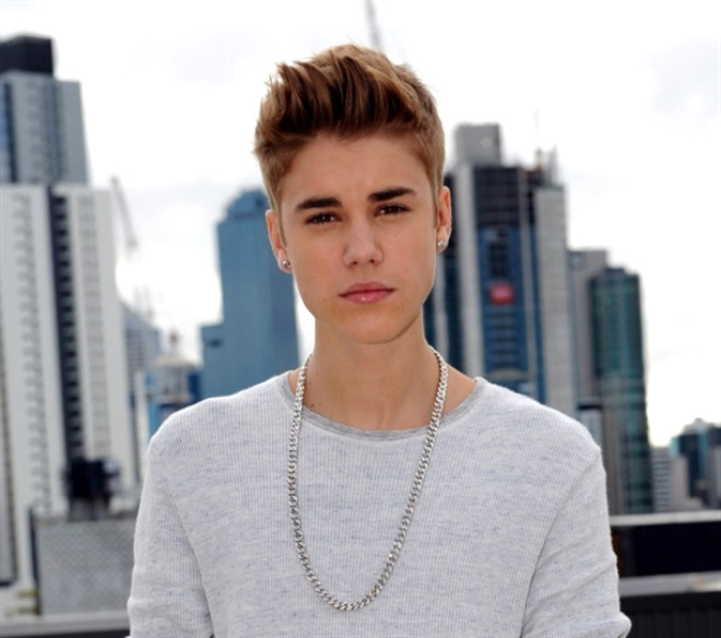 Kanadal arkc Justin Bieber poplerliini yava yava kaybediyor. Beyaz Saray