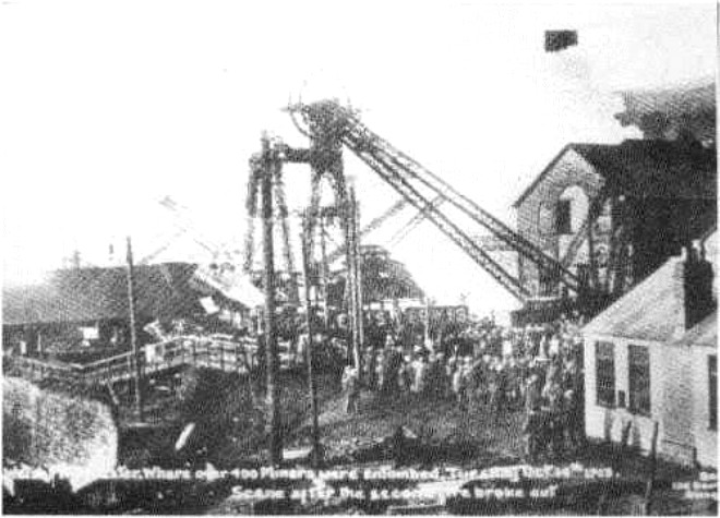 Birleik Krallk tarihinde en kt maden trajedisi olan Senghenydd Kmr Oca felaketi, Galler