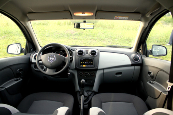 Dacia Logan i tasarmn ilevsellik anlamnda gelitirmi. Yine Renault Symbol