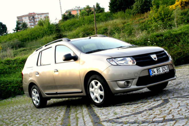 Piyasaya kt gnden itibaren ekonomik bir seenek olma iddias ile yollarda olan Dacia Logan, Renault hafzas ile artan performansnn yannda artk daha ekici bir grnme kavutu. te Esad Sivri