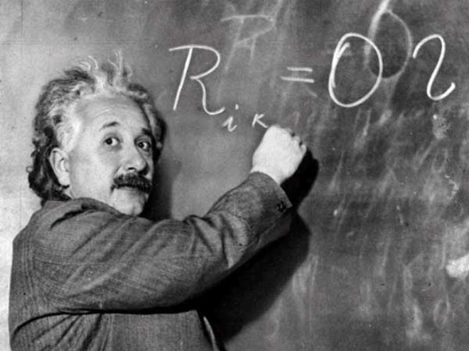 7. Albert Einstein, okurken matematik dersinden kalmam. Daha 15 yana gelmeden, trev ve integraller zerinde teoriler retmeye balam.
