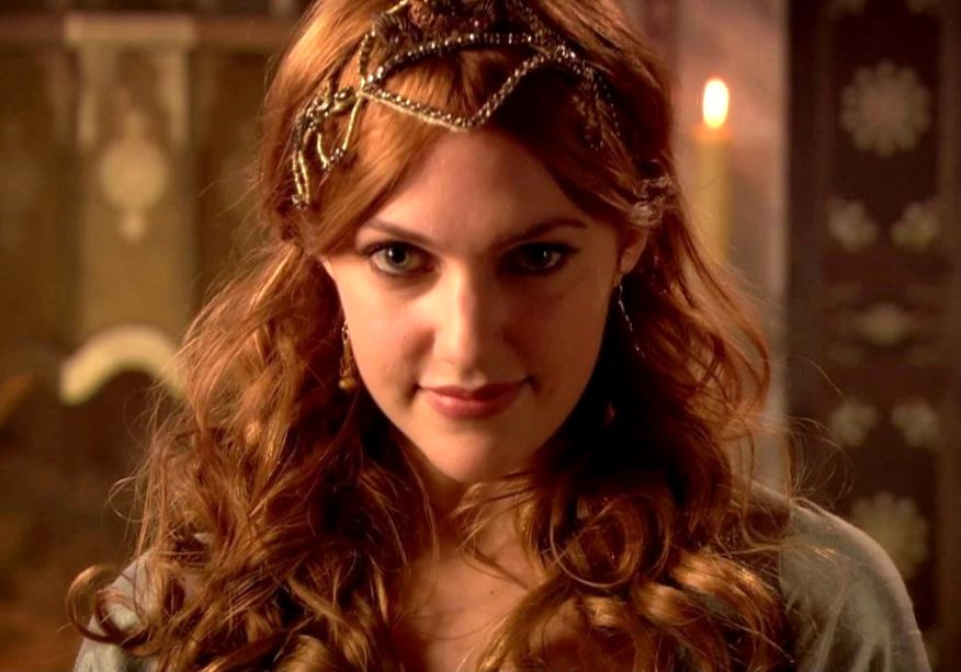 K�sem Sultan i�in ilk ba�larda eski H�rrem Sultan Meryem �zerli