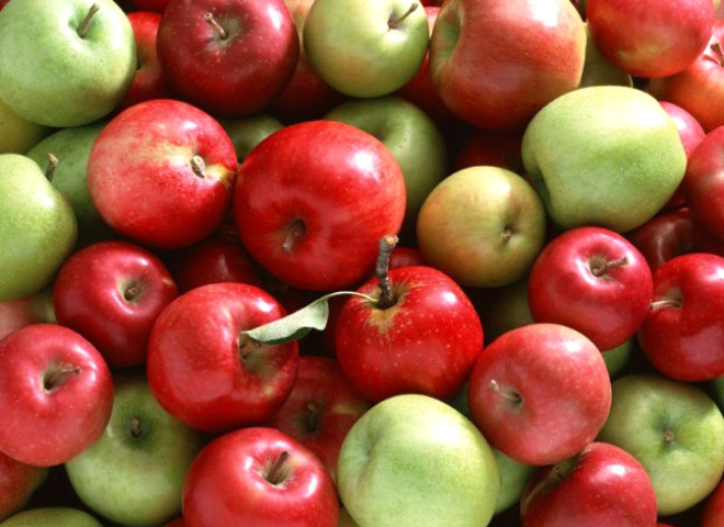 Yksek lif oran sayesinde, sahurda bir tane elma yerseniz tokluk hissi yaratr.
