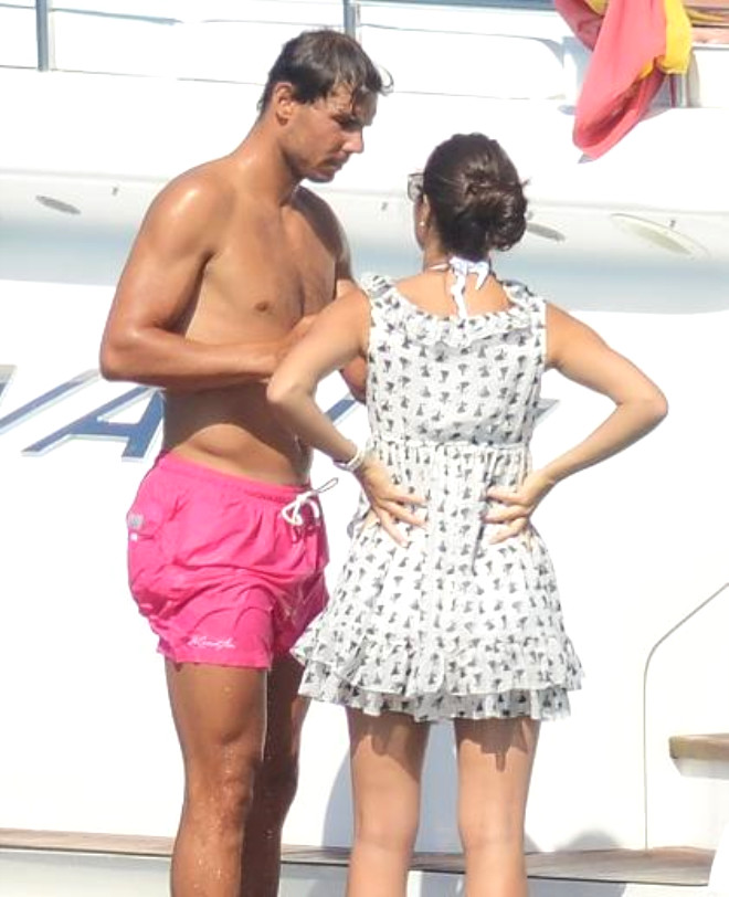 Tenis kortlarnn yldz Rafael Nadal ve sevgilisi Xisca Perello, Ibiza