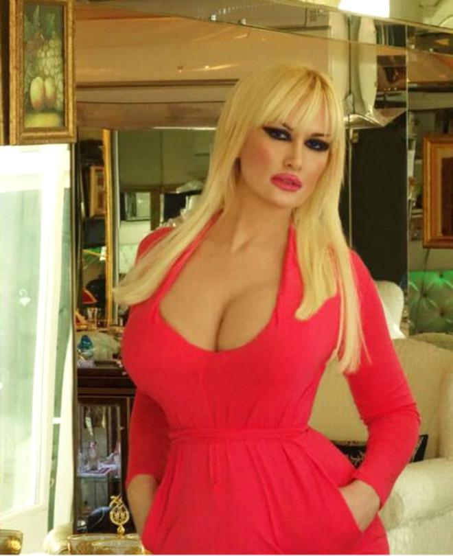 Adnan Oktar'ın En Yeni Kediciği Beril Koncagül 32