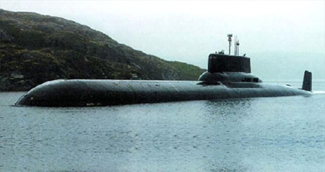 20 nkleer fze tayabilen dev denizaltnn uzunluu 170 metreyi arl ise 26 bin tonu buluyordu.
