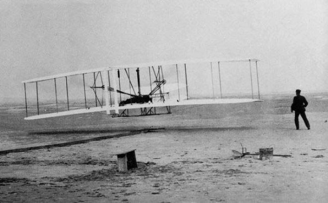 Wright kardelerin ilk uuu. (1903)
