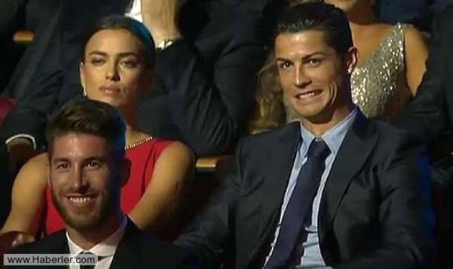 spanyol televizyon yldzlar ve komedyenlerin de katld gecede, sahnedeki komedyen Ronaldo