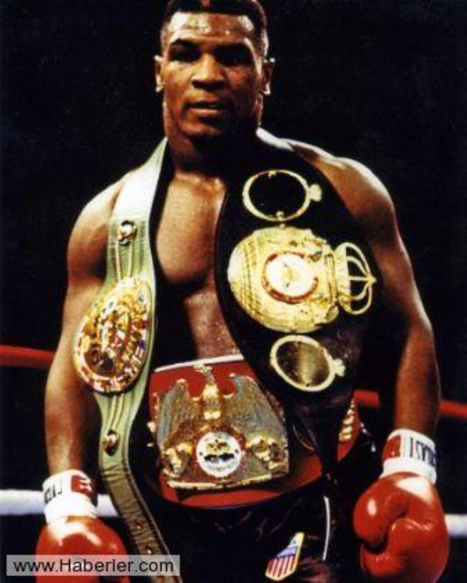 Mike Tyson boks tarihinde tm zamanlarn en asi oyuncusu olarak tannmaktadr. Lakab "Demir Mike"tr.
