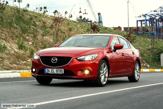 Otomobilin boyutlarna baktmzda Mazda 6, 4.870 mm uzunlua, 1.840 mm genilie, 1.450 mm ykseklie ve 2.830 mm aks mesafesine sahip. 
