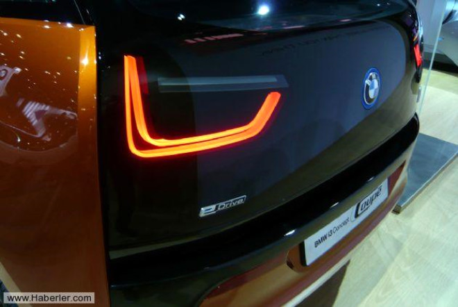BMW i3 gelecein otomobilini tanmlyor.
