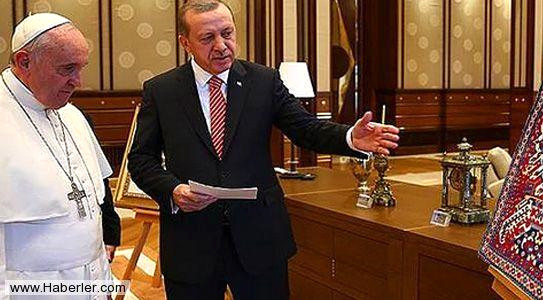 Bu hal�m�zda ise otantik desenler yo�unlukta olup; samimiyetimle s�yl�yorum bunu dokuyan �ocuk k�r oldu.
