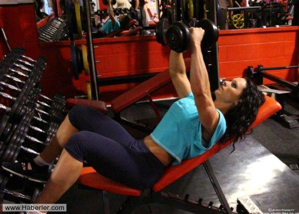 A��r� antrenmandan ka��n�n ve v�cudunuzun size g�nderdi�i sinyalleri dikkate alarak spor program�n�z� d�zenleyin.
