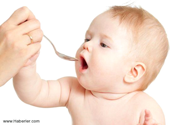 Bebek sal konusunda uzmanlar ve anne babalarn zenle zerinde durduu en nemli nokta bebeklerin ilk 6 ayda sadece anne st ile beslenmesidir.

