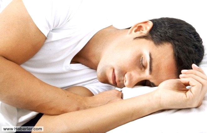 Yatak tercihi - Bir erkek her yerde rahata uykuya dalabilir. Hatta birou kanepede uyumay tercih eder. 
