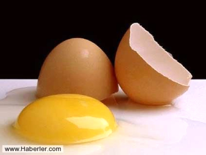 Yumurtann sarsn ayrmak iin... Yumurtann sarsn beyazndan ayrmak zor olabilir. Kolay yolu ise; yumurtay orta boy bir huninin iine krmanzdr. Yumurtann beyaz huninin azndan akp altna tutacanz kabn iine der.
