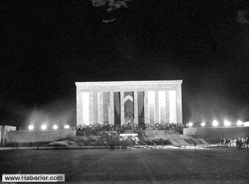 10 Kas�m 1953 - An�tkabir, Mustafa Kemal Atat�rk
