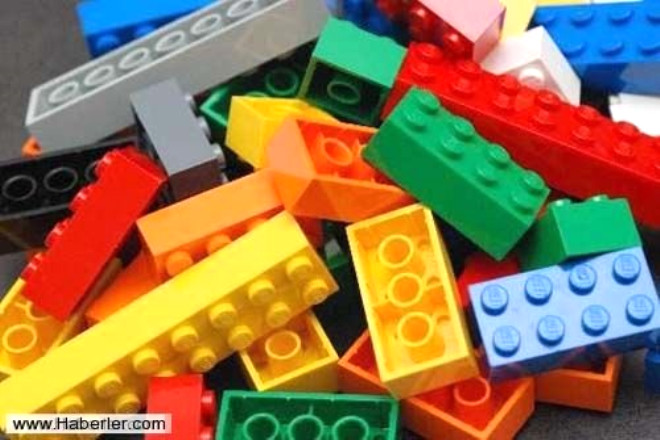 Danimarkal oyuncak firmas LEGO