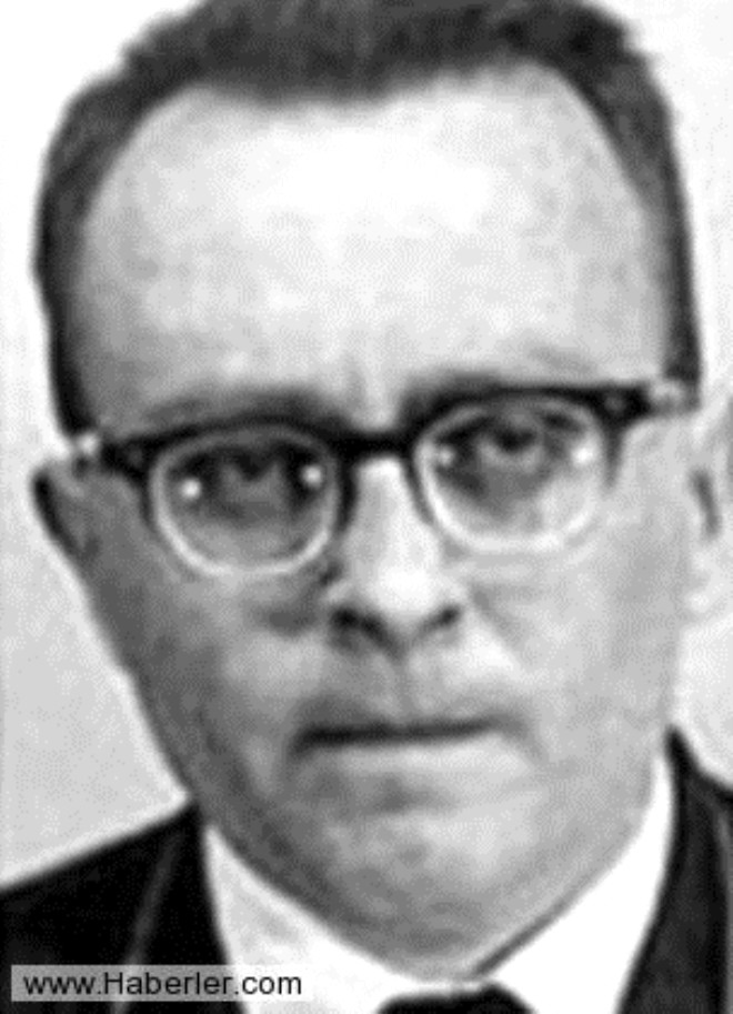 Son yemeinde tek bir zeytin isteyen Victor Feguer, adam karma ve cinayet sularndan aslarak idam edildi.
