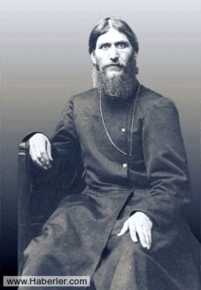 1869-1916 yllar arasnda yaayan Rus Grigori Rasputin lm konusunda olduka deneyim kazanmt. lk olarak 10 kiiyi ldrebilecek kadar zehir verilen Rasputin, daha sonra srtndan vurulmu, ancak tekrar kendine geldii gelince 3 el daha ate edilmiti. Rasputin