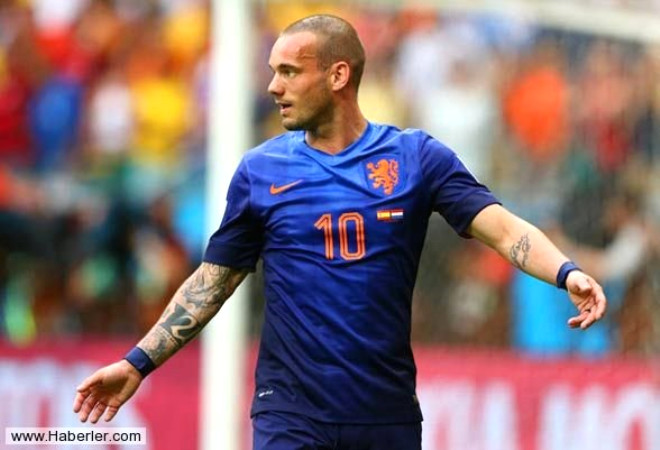 Ak ve net: Sneijder