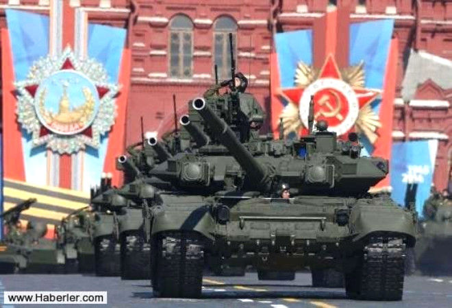 2. RUSYA Savunma Btesi: 76.60 milyar dolar Askerlie Uygun Kii Says: 46,812,553 Tank Says: 15,500 Uak Says: 3,082 Deniz Kuvvetleri: 352
