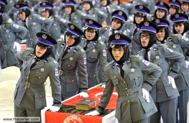 2011 ylnda alan ve Trkiye-Afganistan arasnda yaplan anlama dorultusunda Afgan polis adaylarna eitim veren Sivas Polis Meslek Yksekokulu ve Eitim Merkezi