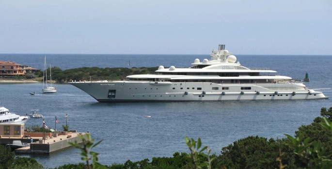 6) Dilbar

Fiyat�: 263 milyon dolar

�nl� Rus milyarder Alisher Usmanov yata annesinin ad�n� koydu.Dilbar