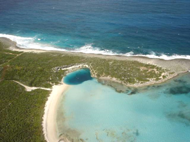 BYK MAV UKUR / BAHAMALAR

Dnyann en derin sualt ukurlarndan biri olan Bahamalar