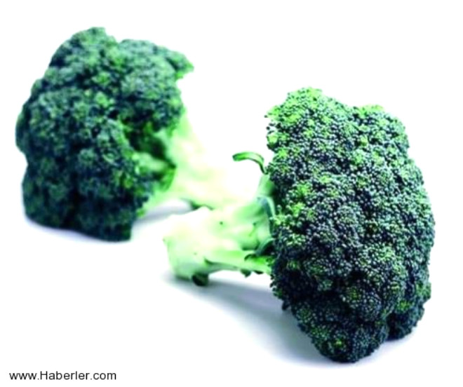 Brokoli: Kansere kar bizi koruyan ve mrmz uzatan mthi bir sebze. ok miktarda kalsiyum ierdii iin kemik erimesine bire bir. Mineral ve demir eksikliini gideren brokoli, vitamin deposudur. Brokoli tutkunlarnda ender olarak barsak ve akcier kanseri grlr, kalp dolam hastalklarna da pek fazla rastlanmaz. Kadnlarda gs kanserini nler. Gs kanserine ve spinabifida hastalna kar etkili. Brokoli bol miktarda, gs kanseri riskini azaltan 
