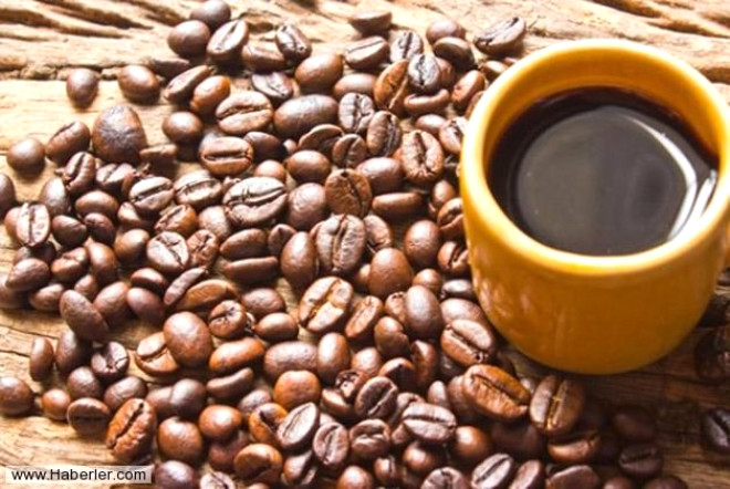 Kahvenin, baklk sistemini glendirici ve hastalklara kar koruyucu etkisi var.
Ancak kahve yksek miktarda tketilirse zararl etkileri de olabiliyor. Dr. Kaya istenmeyen o etkileri de yle sralyor:
