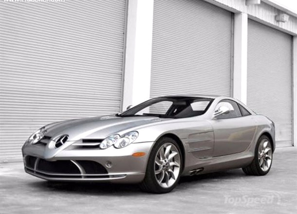 2005 Mercedes-Benz SLR McLaren<br />
D�nyan�n en de�erli otomobil m�zesi olan Automotive Museum