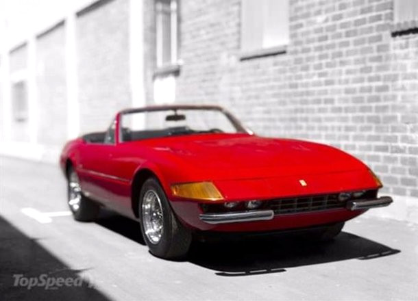 1972 Ferrari 365 GTB/4 Daytona Spider<br />
121 tane �retilen �zel ara�tan sadece biri...
