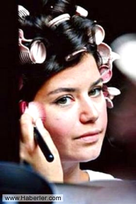 BEREN SAAT
