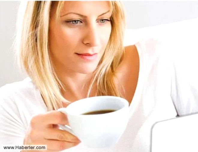 Kahve, cilt kanserine yakalanma ihtimalinizi drebilir. Gnde 3 bardak ve st kahve ien kadnlarn, hi kahve imeyenlere gre cilt kanserine yakalanma ihtimalinin daha dk olduunu net bir ekilde ortaya koydu.
