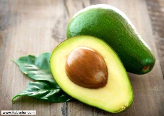 4. Avokado/ E ve B6 vitamini ile bol miktarda folik asit ieren avokado spermlerin yumurtaya nfuz ederken daha gl olmasn salar.
